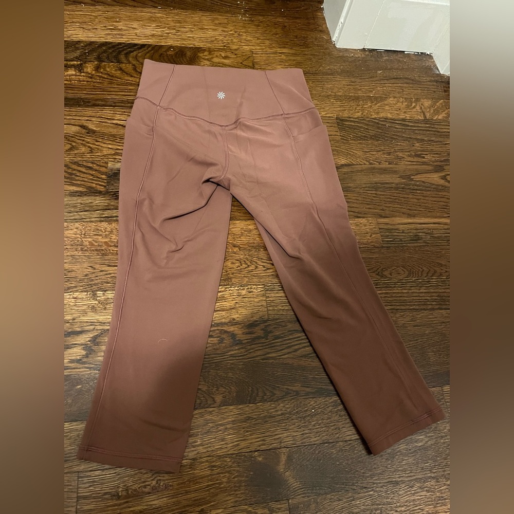 Athleta Salutation Stash Pocket Capri (Size Small)